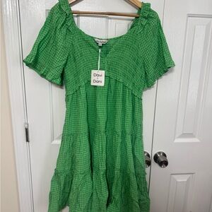 Davi & Dani Vibrant Green Textured Dress NWT